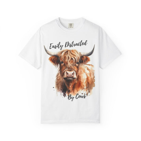 Adorable Highland Cow Easily Distracted By Cows Unisex Tshirt, Cow Tee, Highland Cow T-Shirt, Fluffy Cows, Horned Cow, Women's TShirt