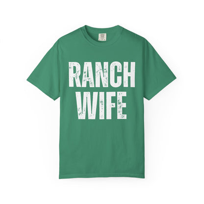 Distressed Retro Chic Ranch Wife T-Shirt, Western Tee for Farm Girls,  Ranch Life Style Shirt, Perfect for Rodeos Casual